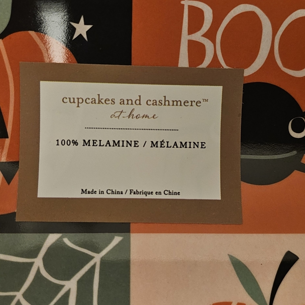 Cupcakes and cashmere complete Halloween serving set - Picture 11 of 12